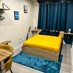 Worldroom Privée Avec Espace Commun Hostal *