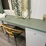 Worldroom Privée Avec Espace Commun Hostal