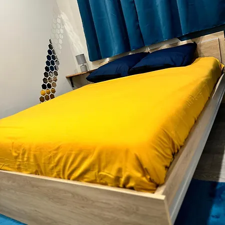 Worldroom Privee Avec Espace Commun بيربينيو