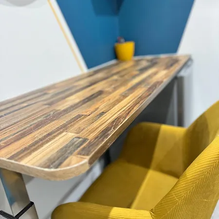 Hostel Worldroom Privee Avec Espace Commun *