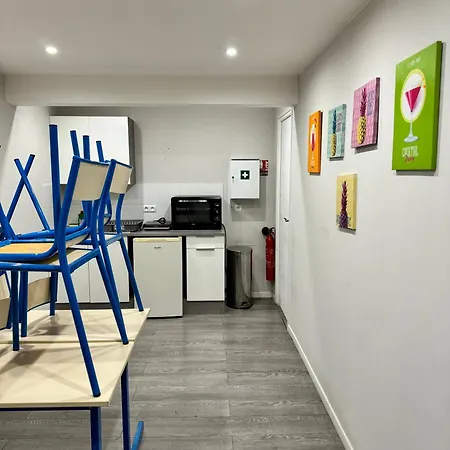 بيت شباب Worldroom Privee Avec Espace Commun بيربينيو