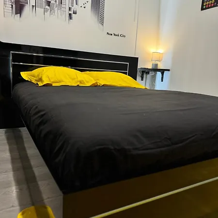 Хостел Worldroom Privee Avec Espace Commun Перпиньан