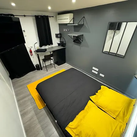 Worldroom Privee Avec Espace Commun Перпиньан