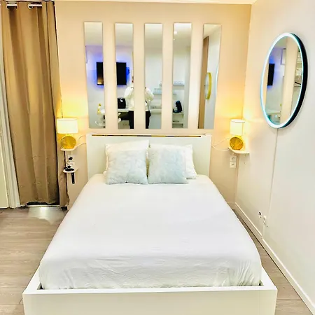 Worldroom Privee Avec Espace Commun Hostel