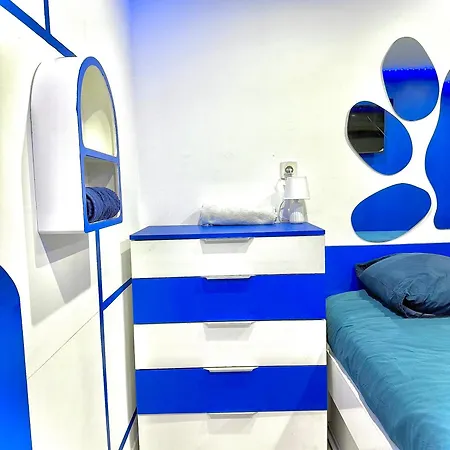 Worldroom Privee Avec Espace Commun Hostel