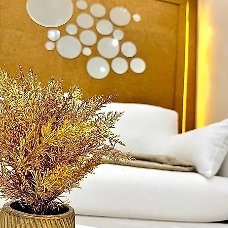 Worldroom Privee Avec Espace Commun Perpignan