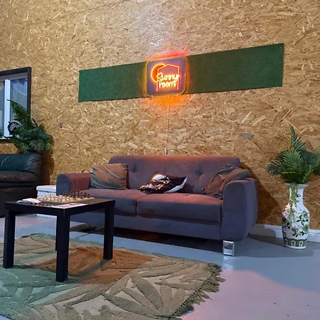 Worldroom Privee Avec Espace Commun Hostel *