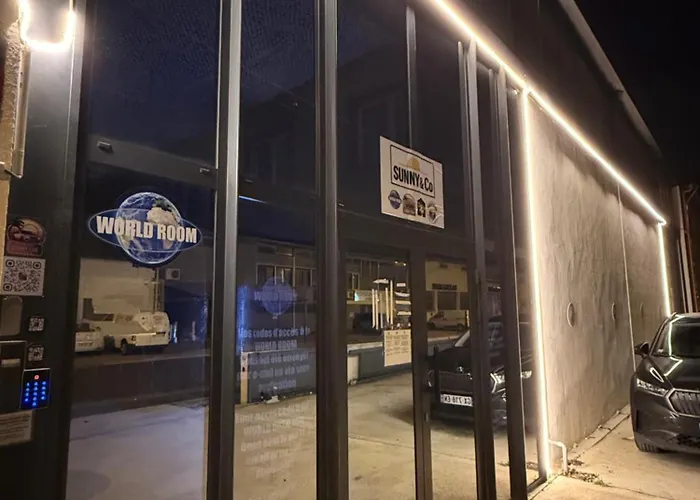 Worldroom Privee Avec Espace Commun Hostel Perpignan