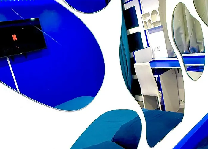 Worldroom Privee Avec Espace Commun Perpignan